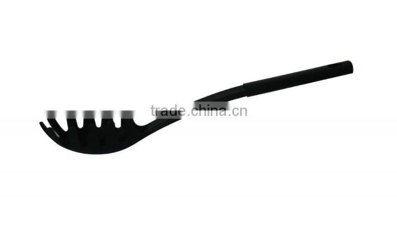 2015 popular sale 9 pcs set nylon kitchen utensils set non-stick with high quality food grade seen on TV