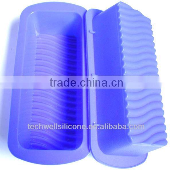 CM-725 non toxic silicone half loaf pan