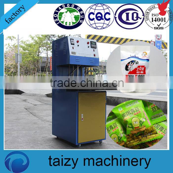 Speediness of cutting & sealing machine for plastic bags
