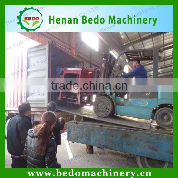 2015 Factory sell high capacity drum type tree log chips making machine 008613253417552