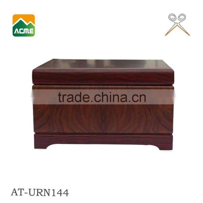 luxury funeral pet urns supplier