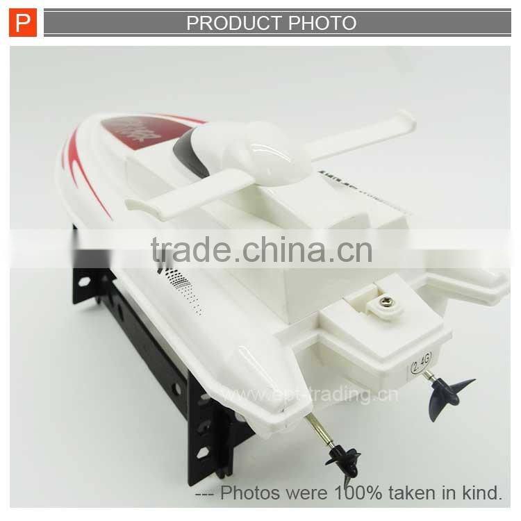 2.4g remote control toy ship rc boat for kids