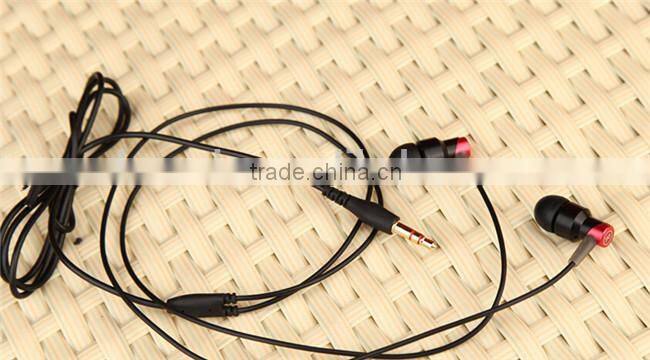 hot sell new design earphone best metal in -ear earphone with mic for mobile phone