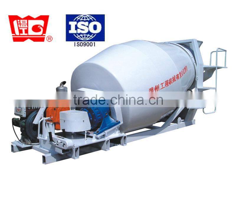 3CBM Diesel engine concrete agitator drum