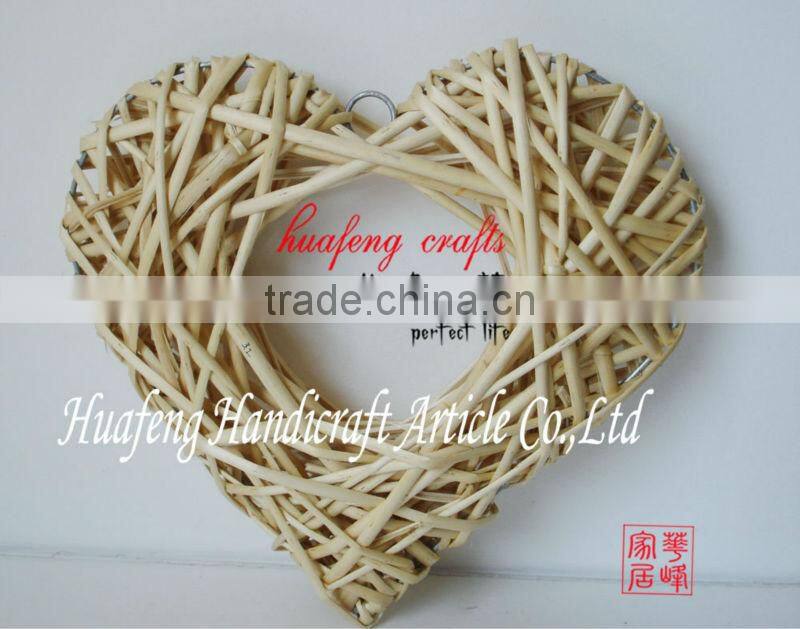 wicker star-shaped decorations