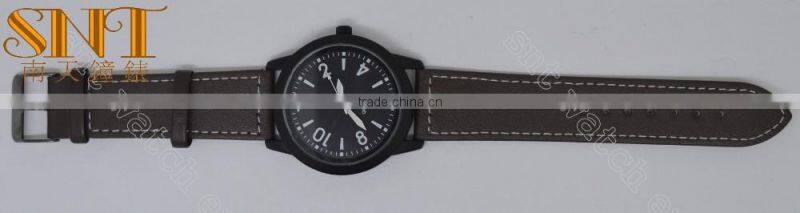 Vogue matte Black Dial With Brown Strap Quartz Watch With For Man