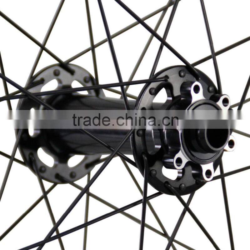 2016 China Suppliers aluminum fat bike wheels 80mm width thru axle 26er fatbike wheel