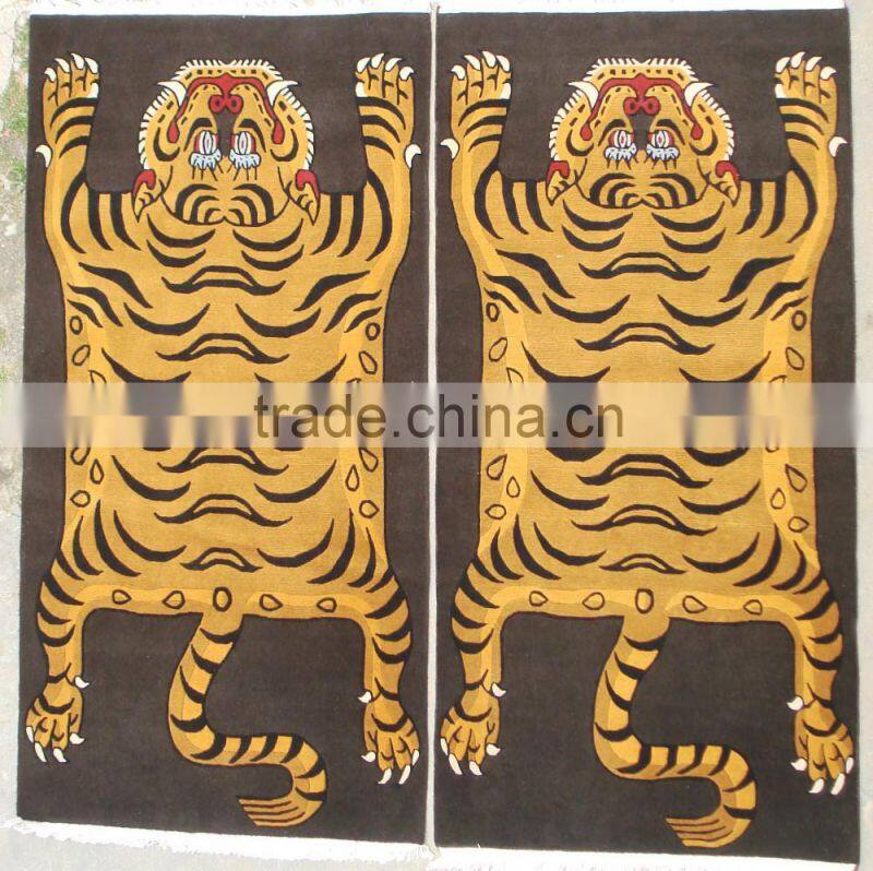 Handknotted animal print carpet