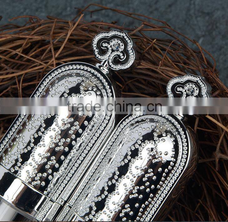 Small waterproof brush new design lip gloss tubes cosmetic packaging