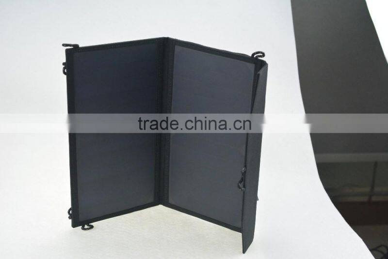 2016 Outdoor Fittings 12W 2Pcs Portable foldable solar charger with 23-24% Solar conversion rate