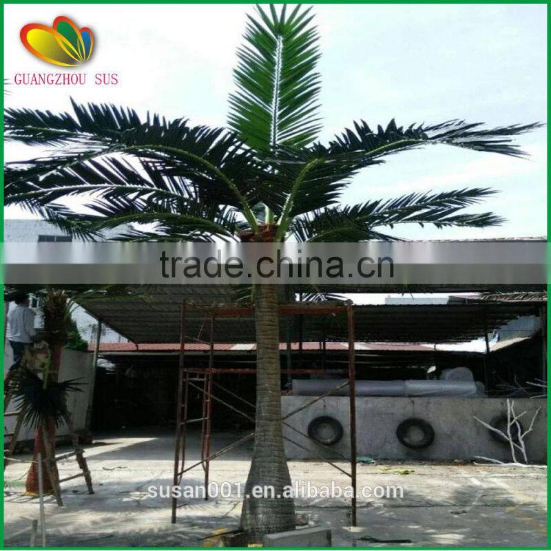 Factory outlet fiberglass trunk plastic coconut tree for plaza decor