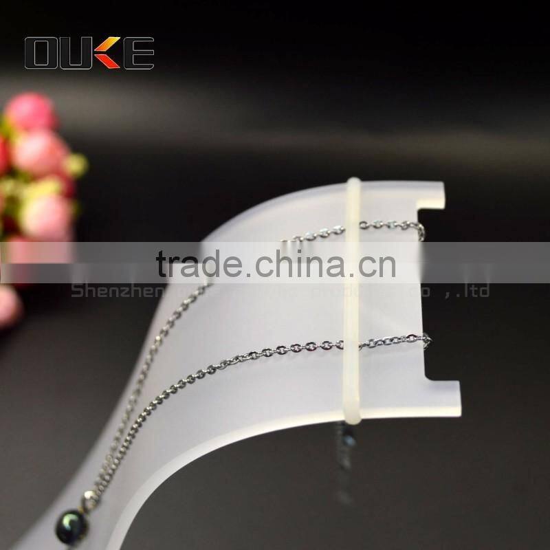 beautiful clear custom acrylic display stand for necklace