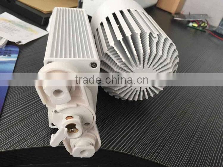 High power Ra>90 Warm White led track light spotlight led Price