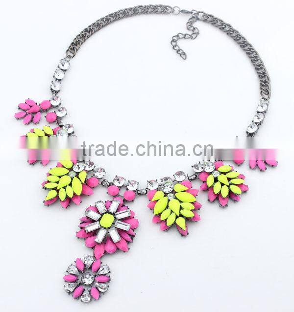 New Leaf Flower Resin Vintage Choker Pendant Statement Necklace Women Necklaces & Pendants Fashion Necklaces for Women 2014