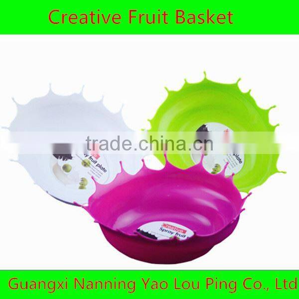 home and garden decor metal plant hanger planter with bracket wrought iron crafts metal plant Hanging Basket