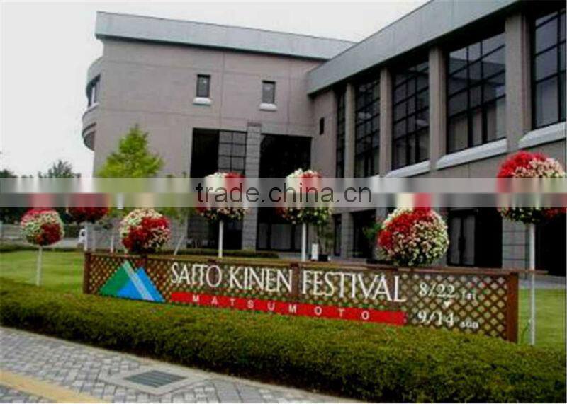 Hemisphere shape planter / Ball planter pot