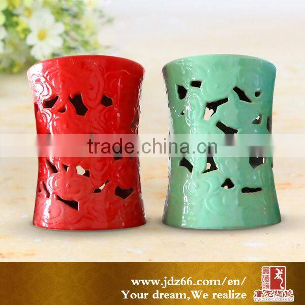 2014 New design good quality glazed hollow ceramic small sitting stool for garden