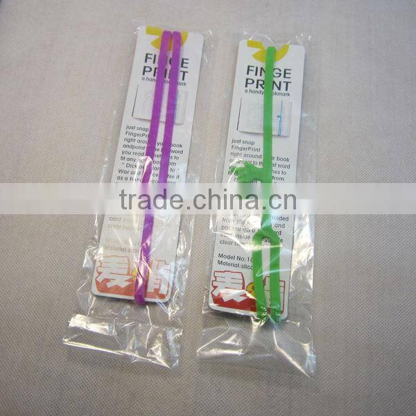 silicone made beautiful 3d pointing finger bookmark