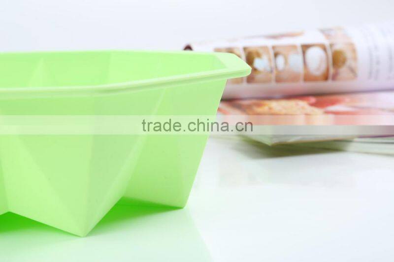 Petty Silicone Mold Pan Mould Bread Pizza Bakeware Tray Silicone Non-Stick Fluted Tube Pan