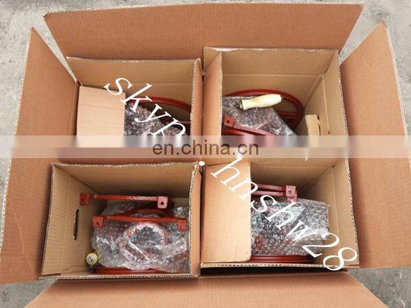 Factory price home use manual corn sheller machine