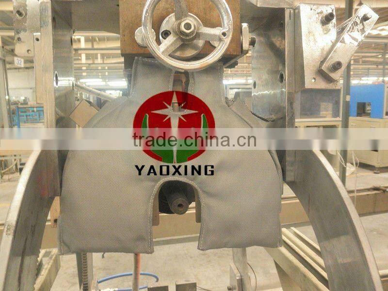 heat shield for insulating