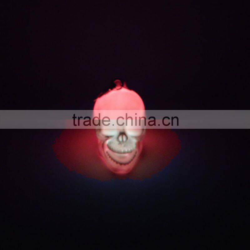 2014 New Design Holloween Necklace Flashing Led Light Skull