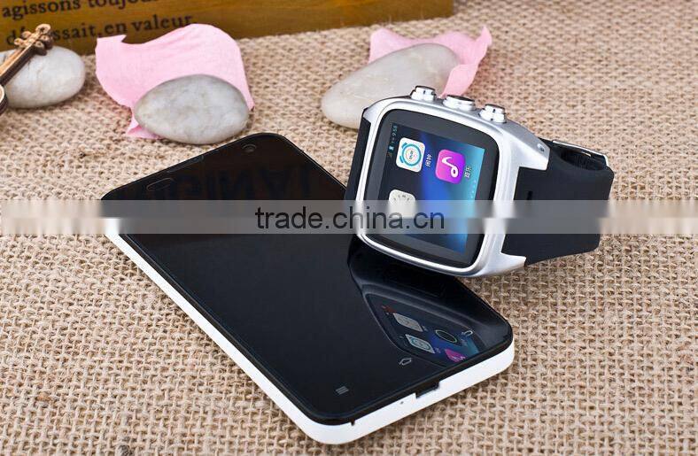 Factory Price Fashion CDMA watch phones with wifi Auto Focus GPRS Bluetooth GPS Navigation