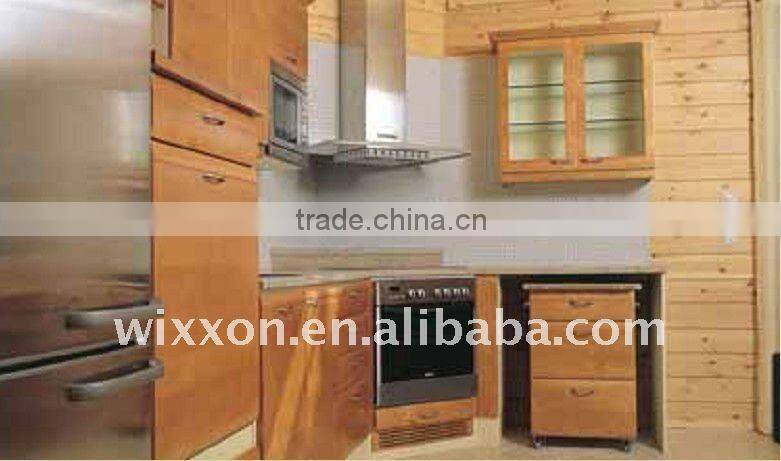 Functional simple prefab log villa