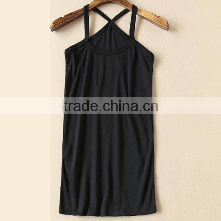 Hot sale fashion training clothes and fitness set or running wear with low prices made in China