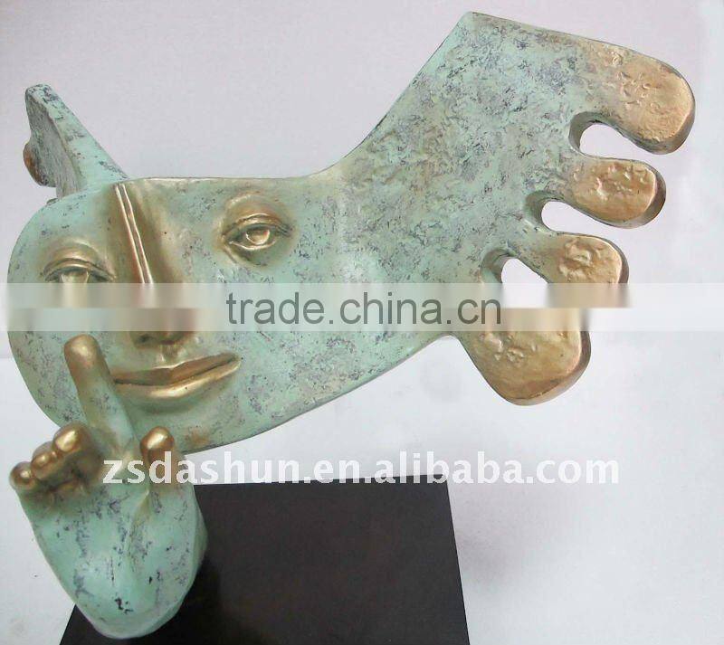 Resin face figurine for hotel decoration