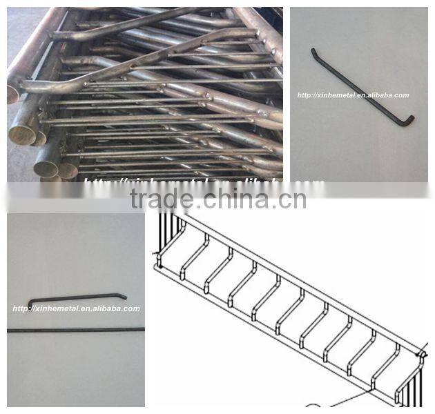 Farm equipment cattle panels diagonal feeder barriers for cow equipment