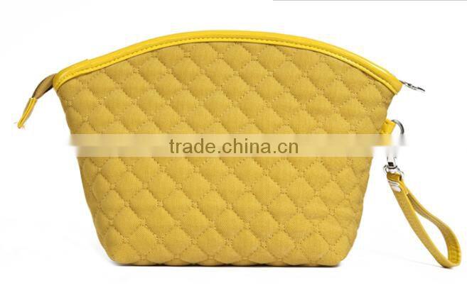 Leather simple clutch diamond-type lattice cosmetic bag Kindworkmanship