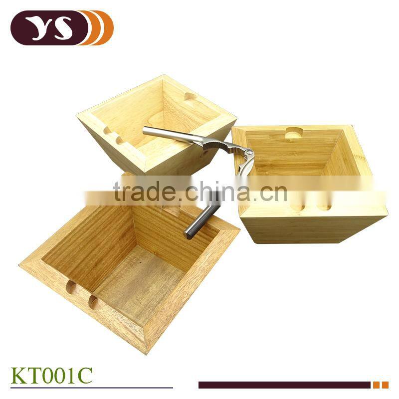 Nutcracker with acacia wood bowl