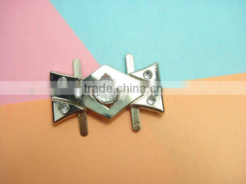 shilingmarket qifeng well design bag decoration metal logo q-2380 with diamond
