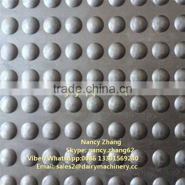 Cow Free Stall Rubber Mat with Massage Function