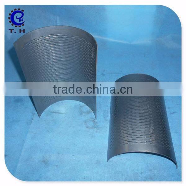 Corn sieving slice for corn combine machinery