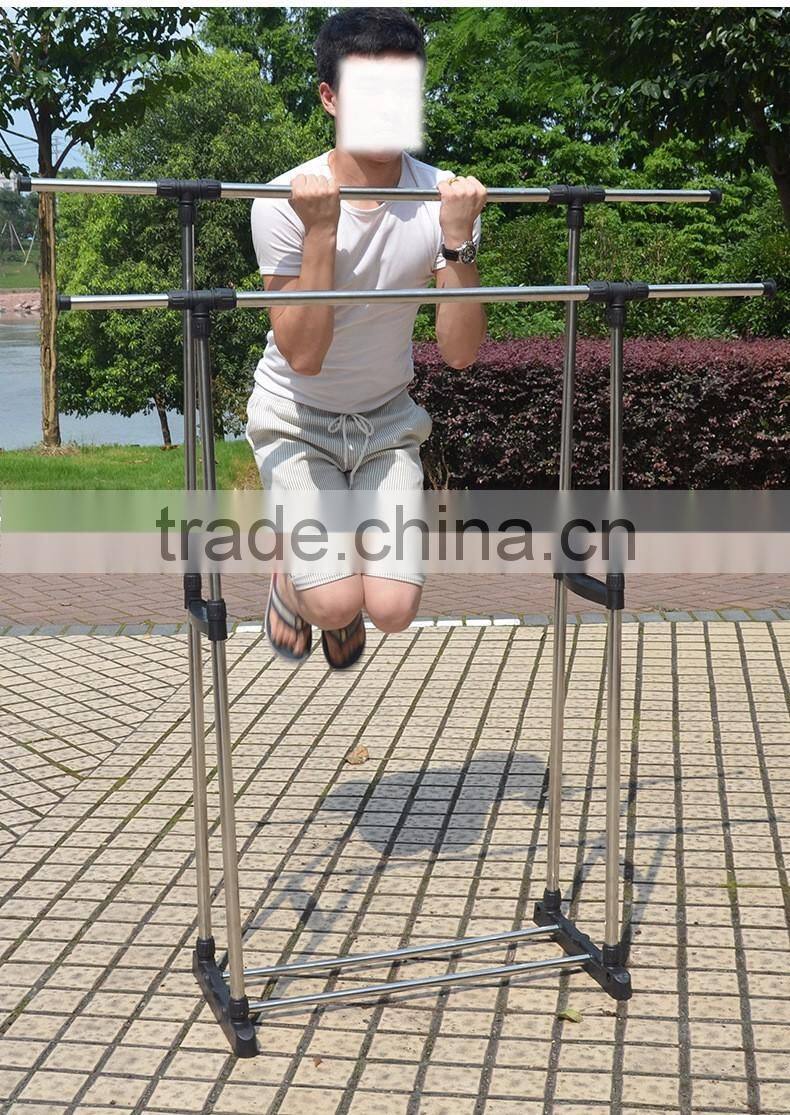 Telescoping garment rack with four hangers