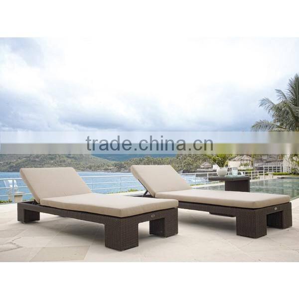 2017 Sigma trade assurance wholesale weatherproof outdoor beach wicker rattan day beds