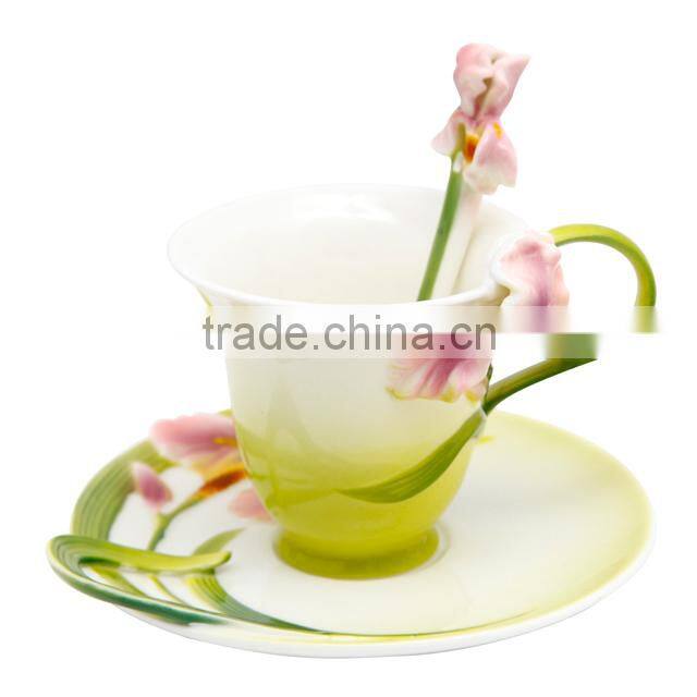 2015 New Bone China Ceramic Tea Cup And Saucer With Classical Flower Design