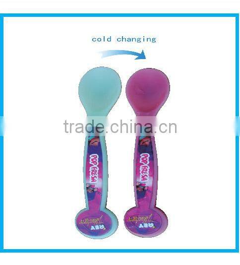 OEM Cold Color Changing Custom Plastic Spoon 9.4g 16cm Baby Spoon