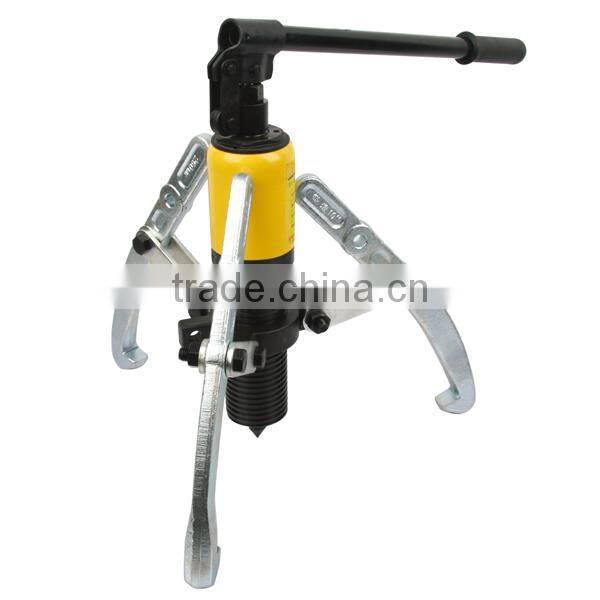 Forging and hydraulic three-jaw puller