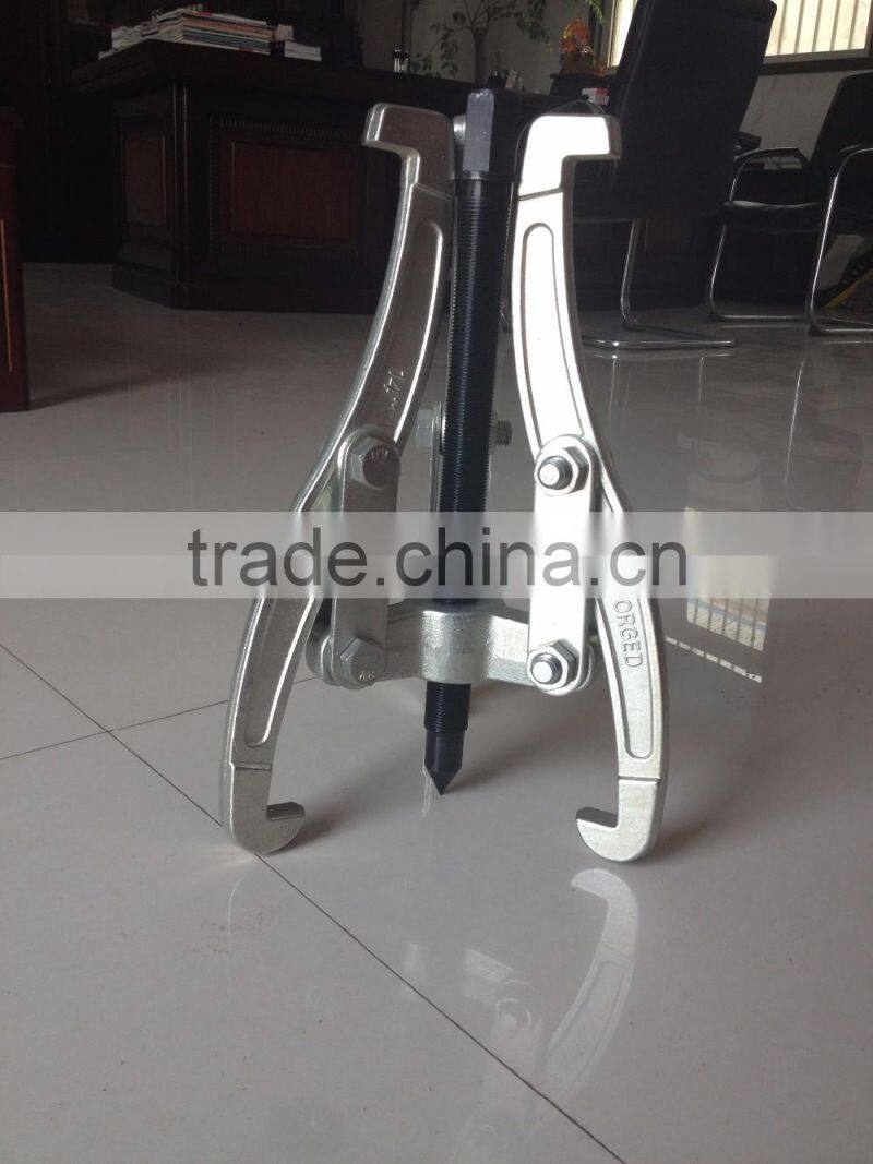 Color Box Packing 3 Arm Strong Puller