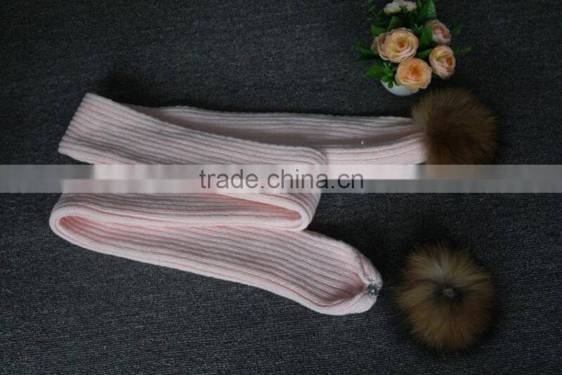 High Quality 100% Acrylic Knit Scarf Pattern Collar Soft Feel With Raccoon Fur Pom Pom Winter Hat