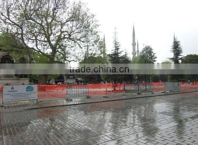 plastic orange safety fencing