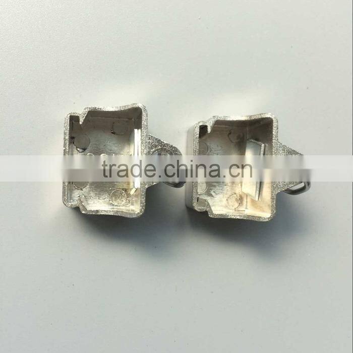 Heavy duty curtain accessory/curtain track head