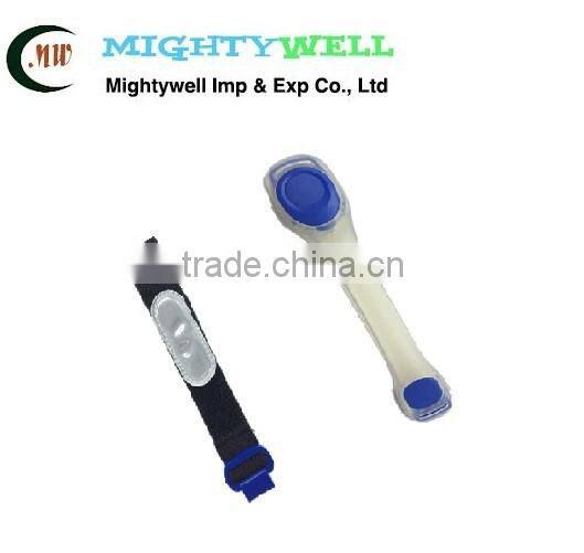 100% beam and strobe safety LED light for bicycle, walking and jogging