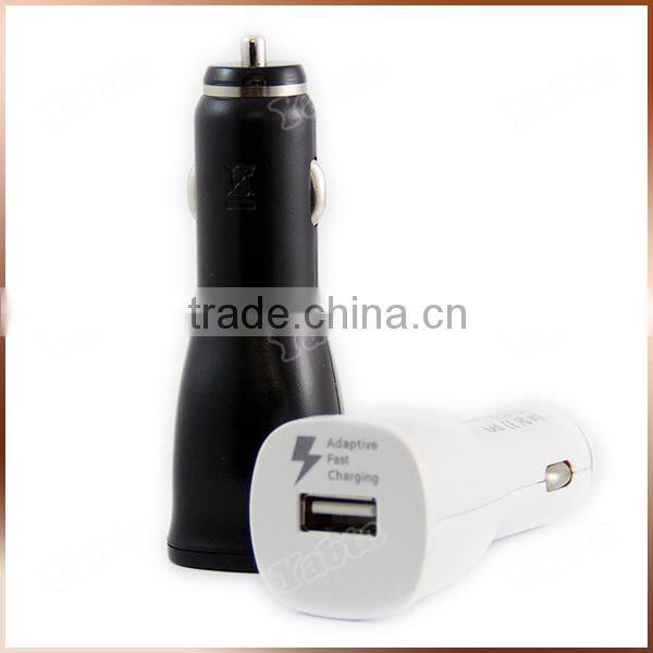 Check-out Counter PDQ Selling Custom Logo Printing Single USB 1A Mobile Phone Car Charger