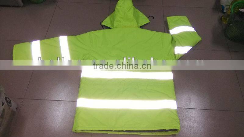 high visibility yellow reflective safety jacket