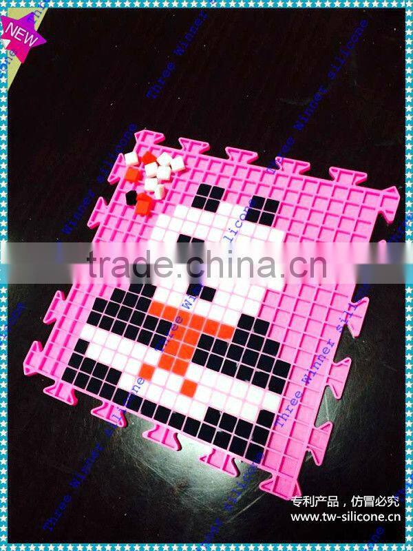 rubber silicone DIY table mats for families on dinning room tables