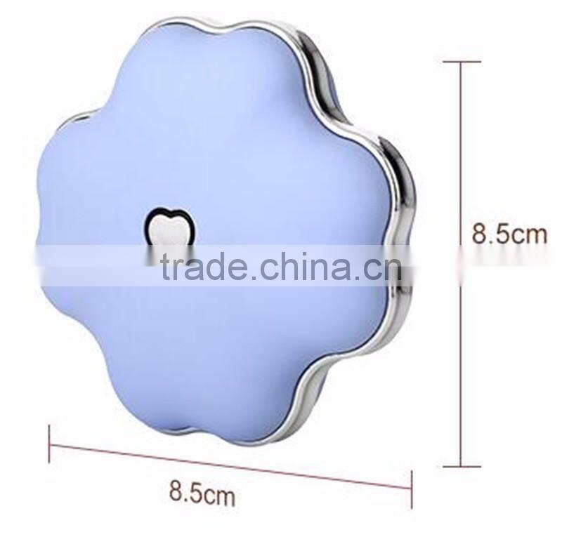 New USB Hand Po Clover Mini Challenge Po mobile power Security polymer rechargeable treasure